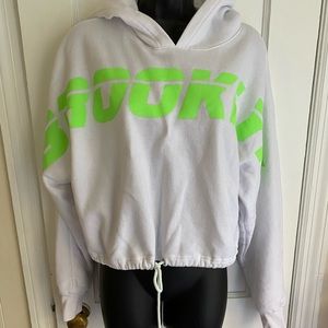 Cropped hoodie